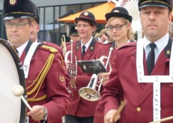 Uutmarkt Holten verrast en verbaast uutmarkt smidsbelt kulturhus bibliotheek 